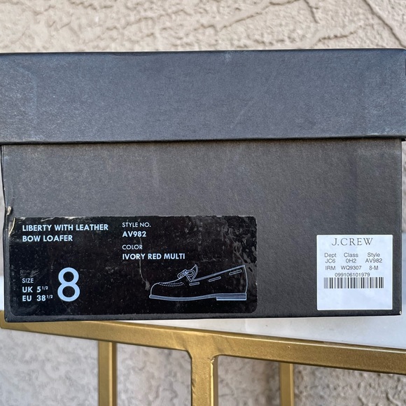 J. CREW NWT Red White & Pink Floral Printed Liberty w/ Leather Bow Loafers Flats - Picture 9 of 12